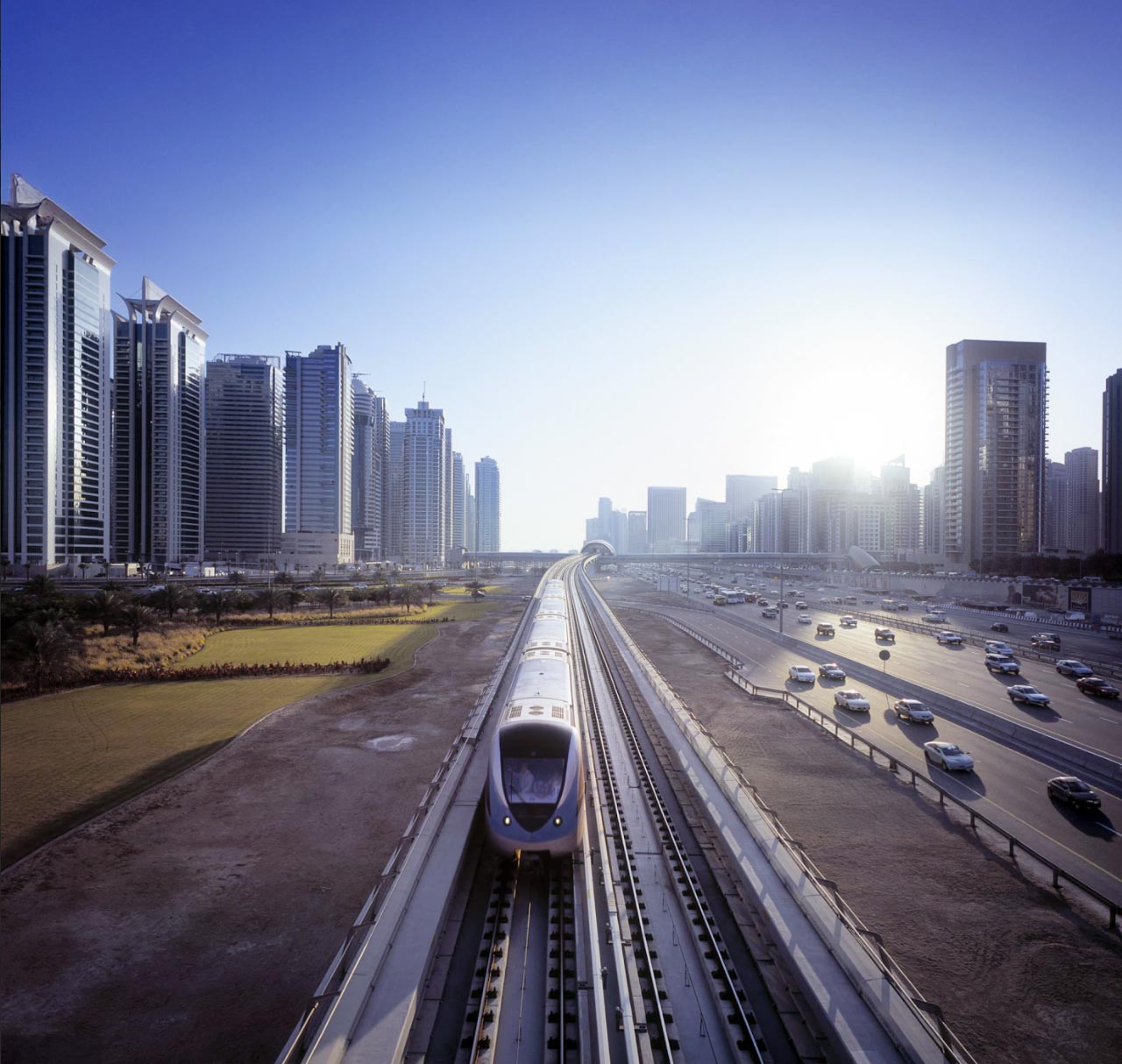 How Dubais Surging Population Is Reshaping Its Real Estate Landscape