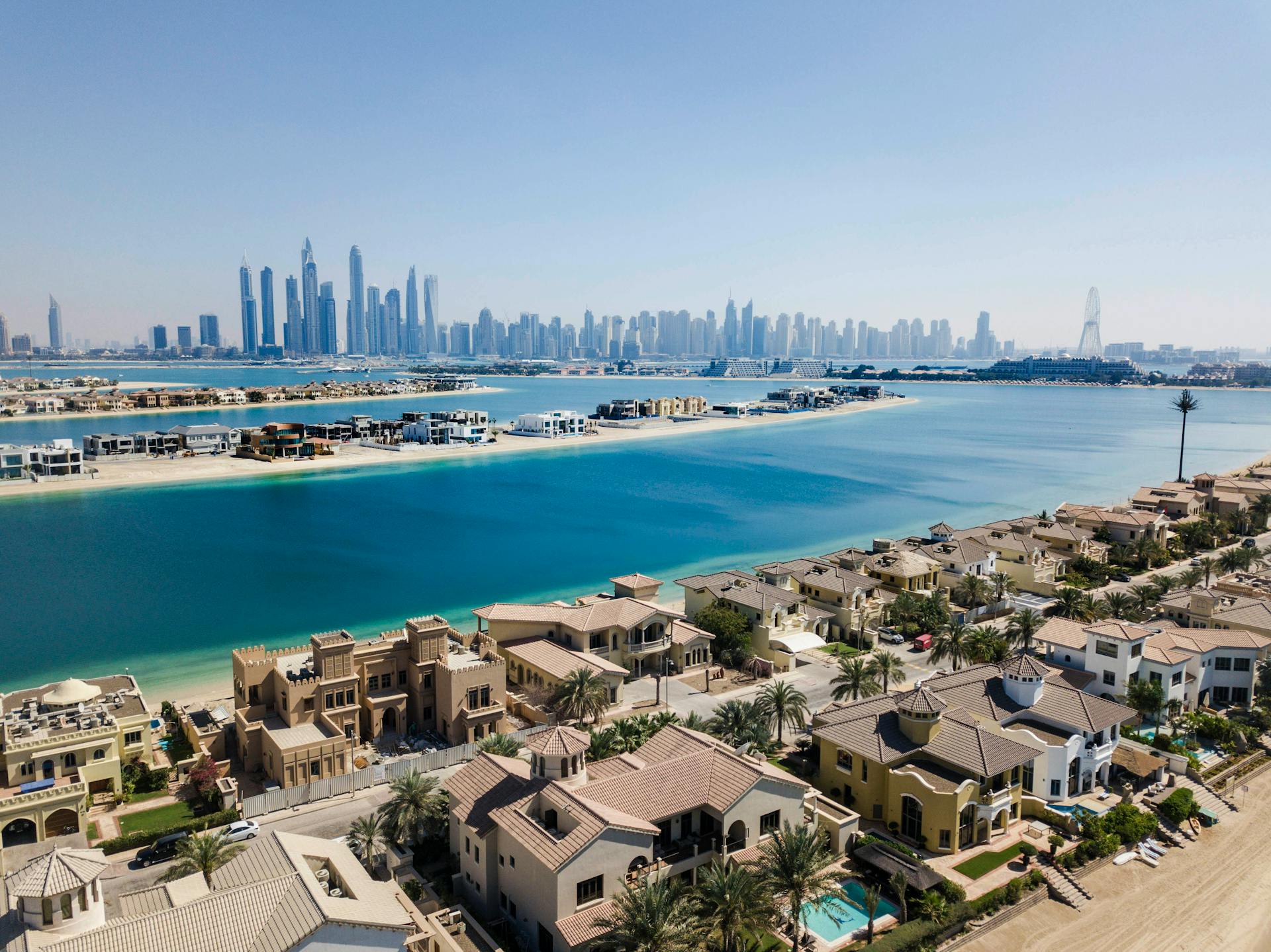 Why Off Plan Properties in Dubai Are the Smartest Investment in 2025